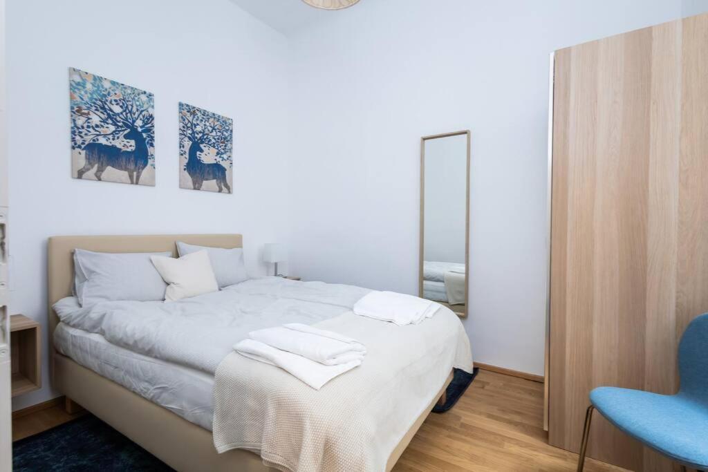 וינה Orestaliving - Spacious 2Br On The Danube Canal מראה חיצוני תמונה